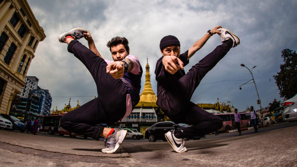 1_Saw-GB-and-Saw-Hal-Khu-in-front-of-Sule-Pagoda-in-downtown-Yangon