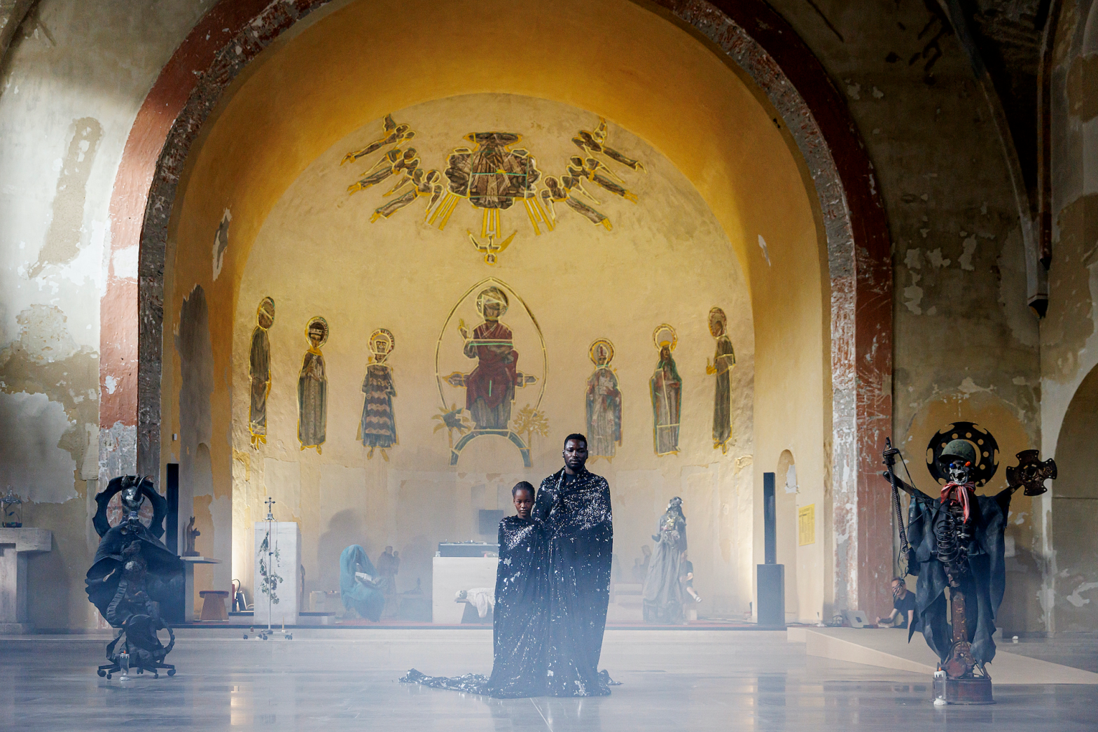 Atis Rezistans | Ghetto Biennale, Ghetto Gucci, Performance, St. Kunigundis, Kassel, June 17, 2022 (photo Frank Sperling)